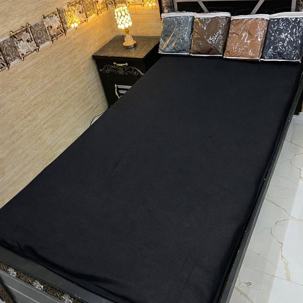 Single Bed Water Proof Matress Safegaurd